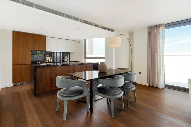 Apartment 9.3,, Tower West, 1 Waterfront Drive photo 4