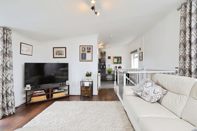 6b, Balloch View, Glasgow photo 3
