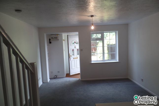 95, Swan Mead, Luton photo 2