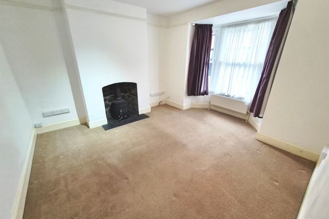38, Summerland Road, Minehead photo 4