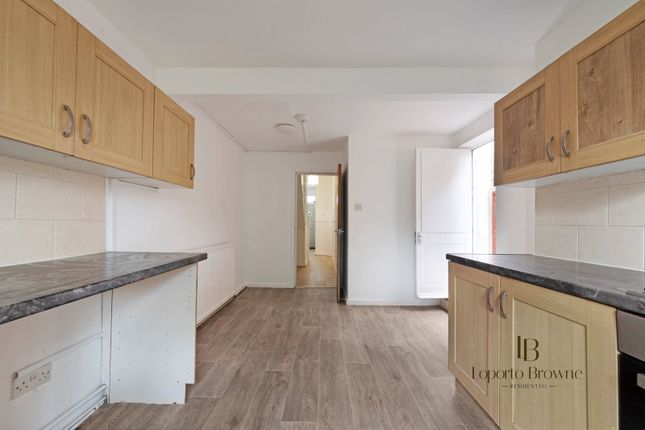 13, Honeywood Road, London photo 4