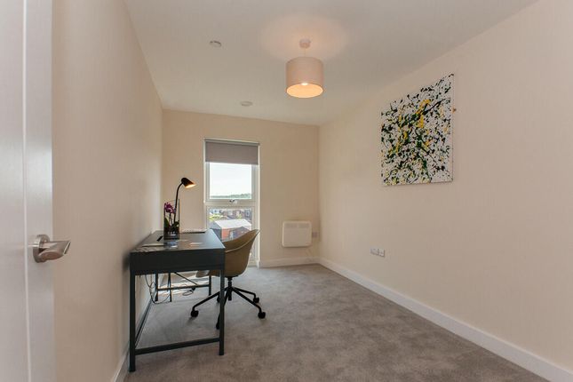 6, CORBY photo 3
