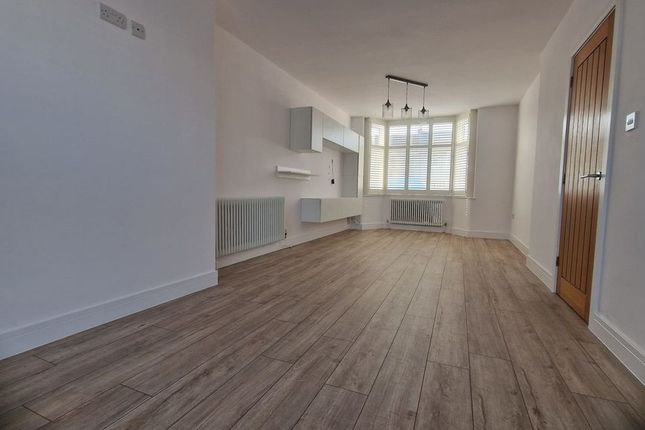 39, New Fosseway Road, Bristol photo 2