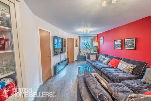 9, Citizens Place, Greater Manchester photo 4