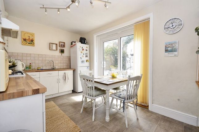 88, Drew Street, Brixham photo 4