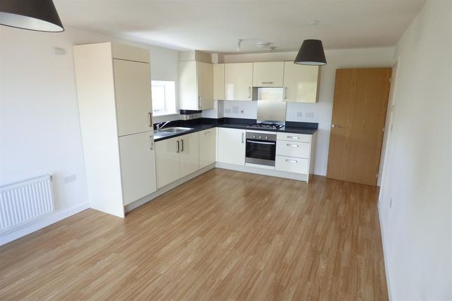 Thumbnail Flat for sale in Bewick Villas, Henslow Crescent