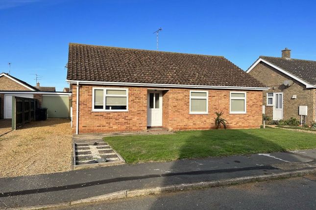 2-bed house on 6, Pine Close, King`s Lynn, £1,000/mo