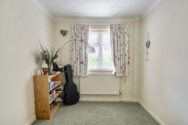 2, Sandy Close, Bristol photo 2