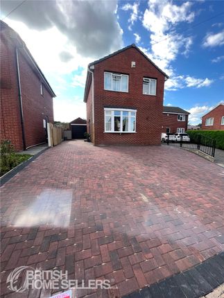 Detached house for sale in Westfield Close, Rothwell, Leeds, West Yorkshire LS26