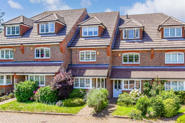 3, Cowdreys, Tonbridge photo 2