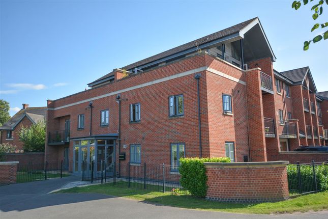 Deane Road Wilford Nottingham Ng11 2 Bedroom Flat For Sale
