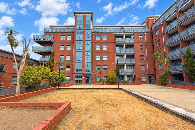 2-bed flat on Flat 27 Butterfield House, Berber Parade, Charlton, London, SE18 4GA, £185,000