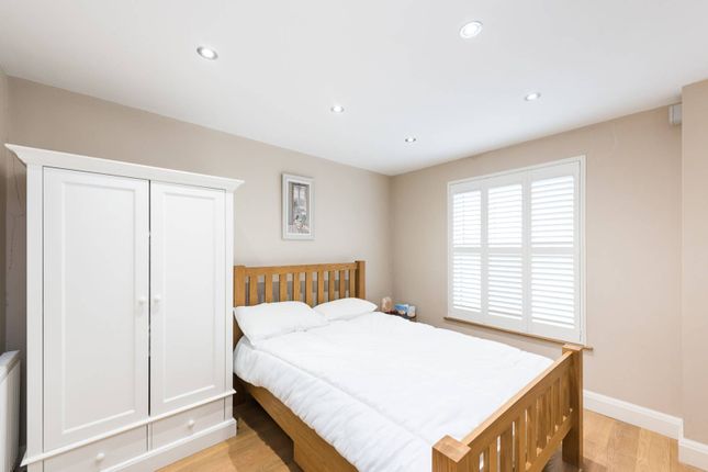 Thumbnail Property to rent in Winchester Street, Pimlico, London