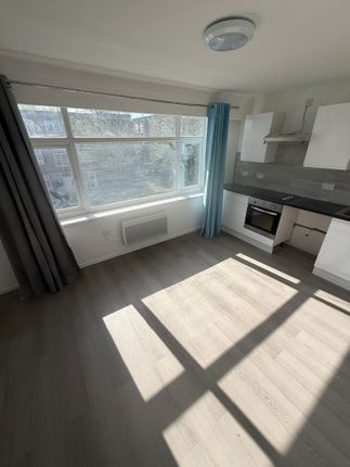 91, Baguley Crescent, Manchester photo 3