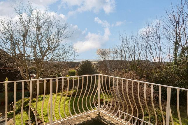 5-bed house on 6, Spinnaker View, Havant, £685,000