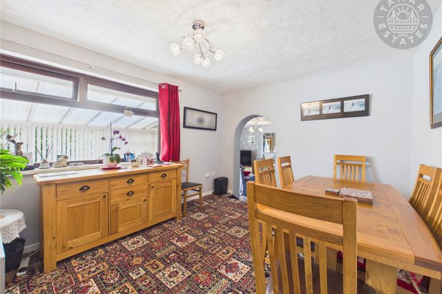 67, Valley View, Liskeard photo 4