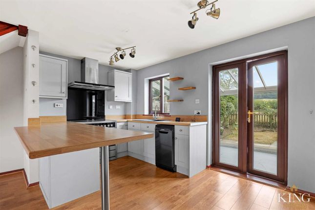 84, Cedar Road, Mickleton, Chipping Campden photo 4