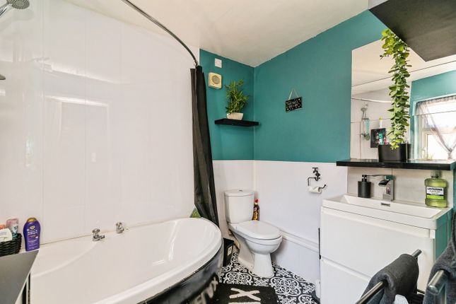13, Chingford Road, Nottingham photo 3