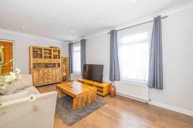 63A,, St. Johns Road, Kent photo 2