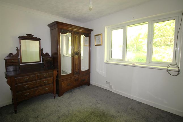 85, Givendale Drive, Manchester photo 5