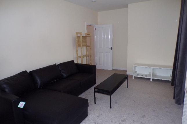 Thumbnail Flat to rent in Union Grove Court, Aberdeen