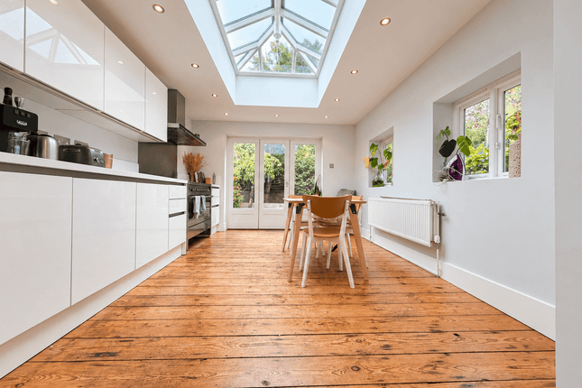 41 REIGHTON ROAD, LONDON photo 3