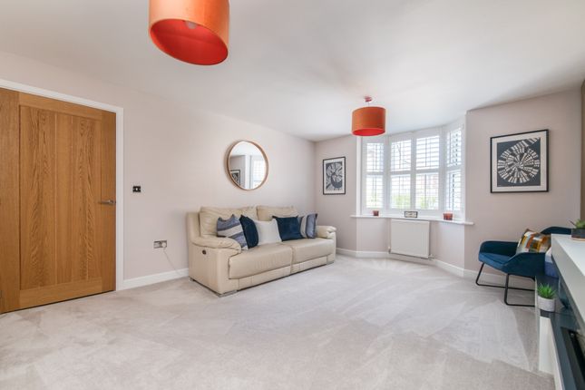 17 Gerway Close, Ottery St Mary photo 4