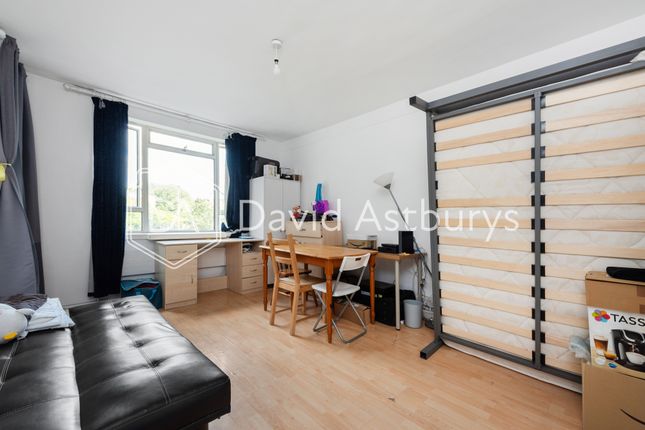 Thumbnail Flat to rent in Priory Green, Islington, London