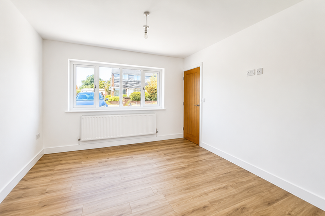 25, Laburnum Drive, Lincoln photo 3