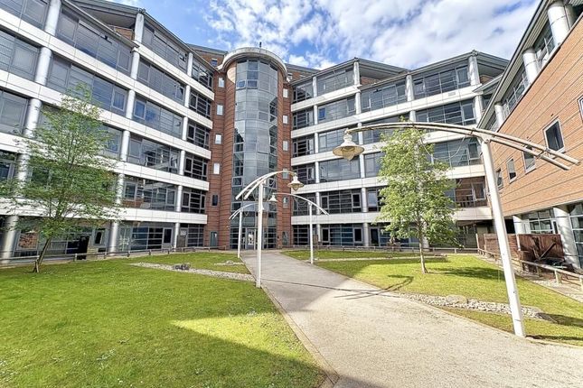 Apartment 238 Landmark, Waterfront West, Brierley Hill, DY5 1LZ photo 3