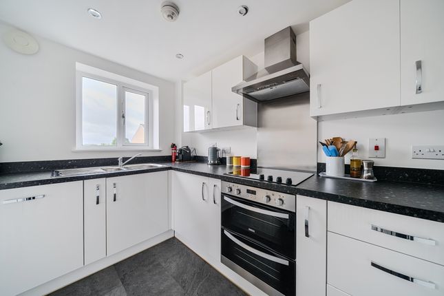 11, Shareford Way, Exeter photo 3