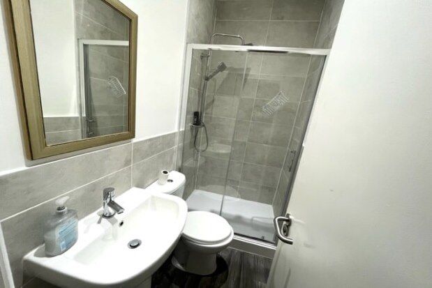 Room to rent in 71 Athol Street South, Burnley
