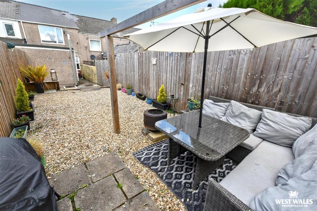 23, Clarence Street, Pembroke Dock photo 4