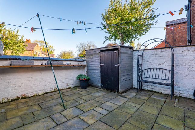 348, Spendmore Lane, Chorley photo 4