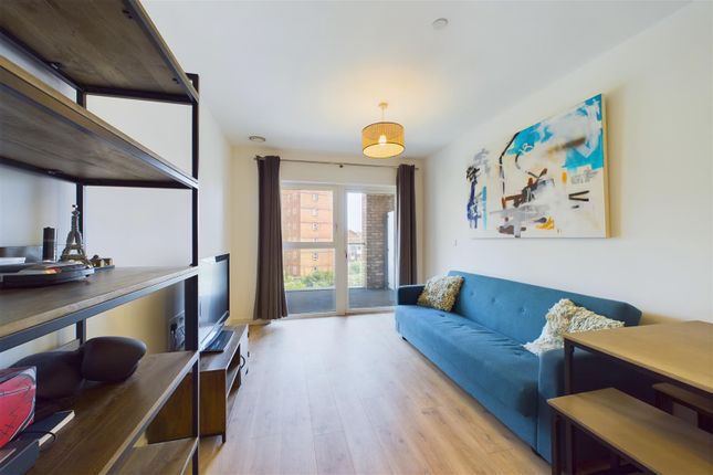 Flat for sale in Paynter House, Upton Gardens, Shipbuilding Way, London