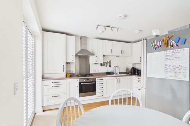 36 Loaningdale Avenue, Biggar photo 3