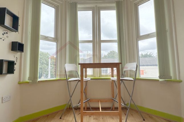 Flat 3, 35, Waverley Street, Arboretum photo 2