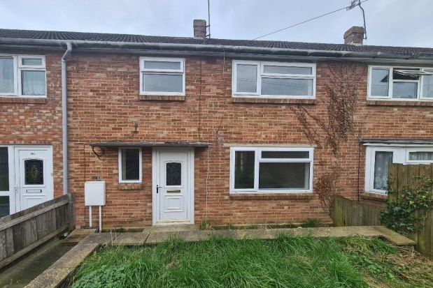 Thumbnail Property to rent in Greenhill Road, Yeovil