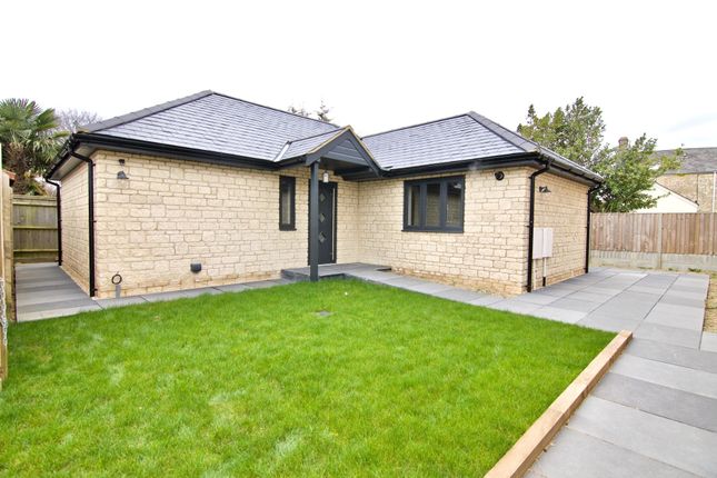 Thumbnail Bungalow for sale in Ansell Way, Milton-Under-Wychwood, Chipping Norton
