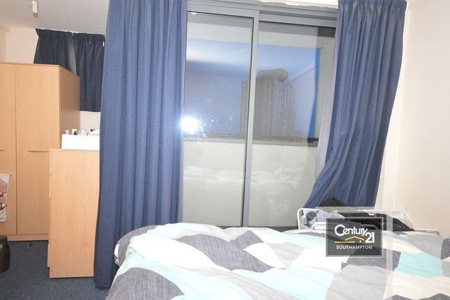 Flat 11, Mede House, Salisbury Street, SOUTHAMPTON photo 2