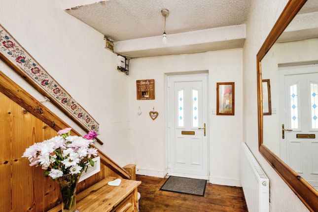 6, Baldwins Crescent, Crymlyn Burrows photo 3