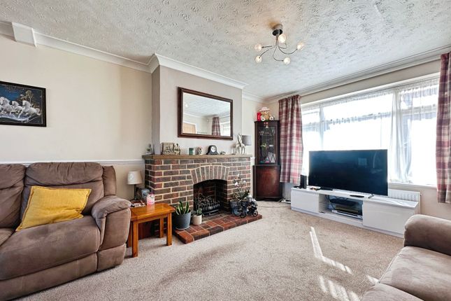 86, Elmwood Way, Hampshire photo 2