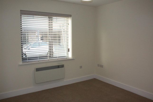 9, New Road, St Ives photo 4