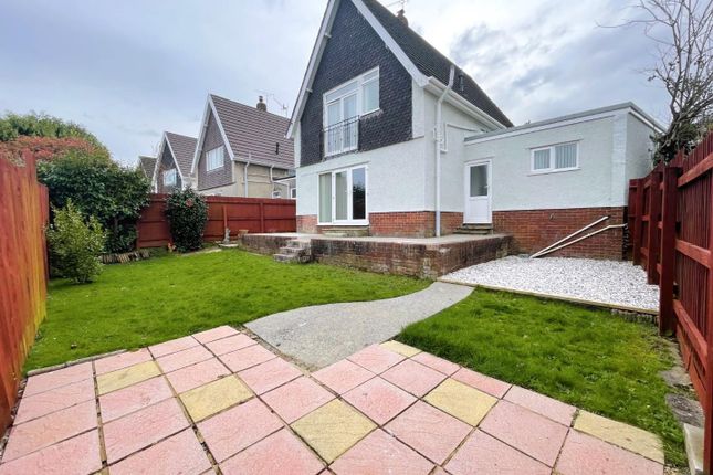 Detached house for sale in The Paddock, West Cross, Swansea