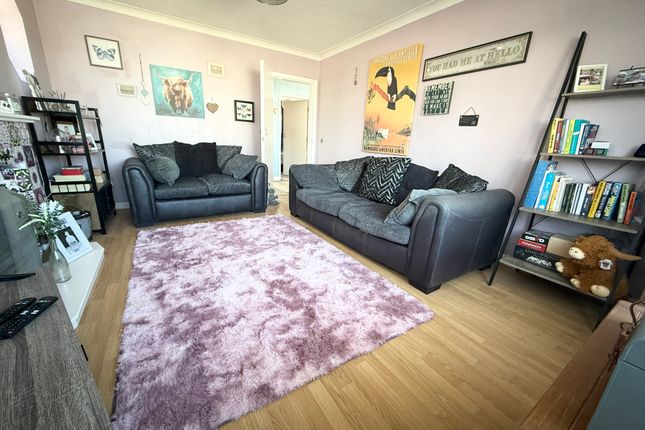 16, Irene Avenue, Prestatyn photo 2
