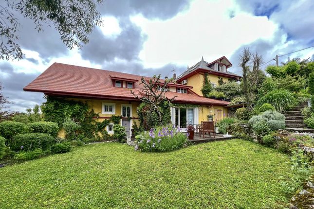 Villa for sale in Aix Les Bains, Annecy / Aix Les Bains, French Alps / Lakes