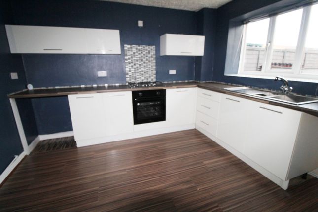 17 Creekwood, Middlesbrough photo 4