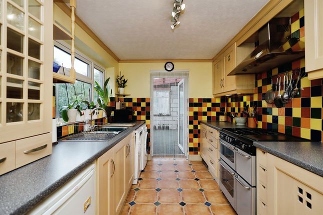 12, Ersham Road, Hailsham photo 3