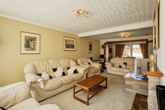 22, Oaktree Avenue, Nottingham photo 4