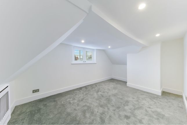 Flat for sale in High Street, Dorking